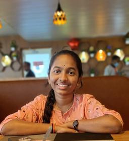author profile pic